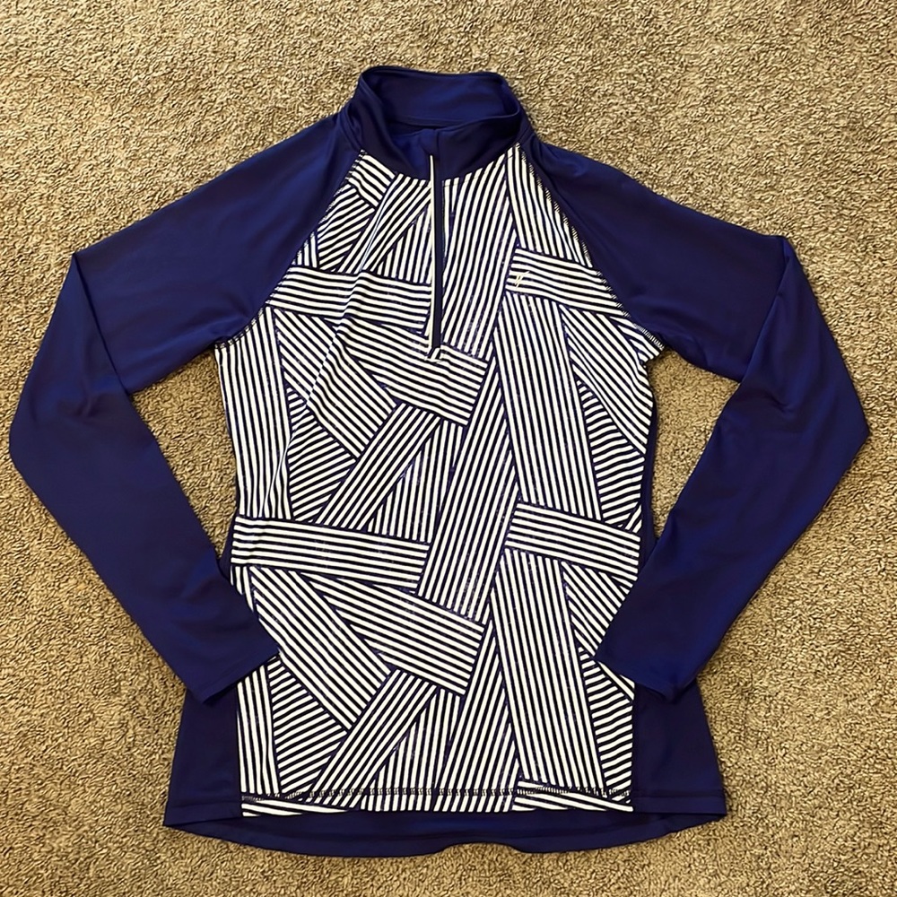 Old Navy Active Pullover--Size Medium